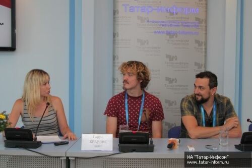 Видеоконференция с послами Универсиады 2013 группой «Jukebox»